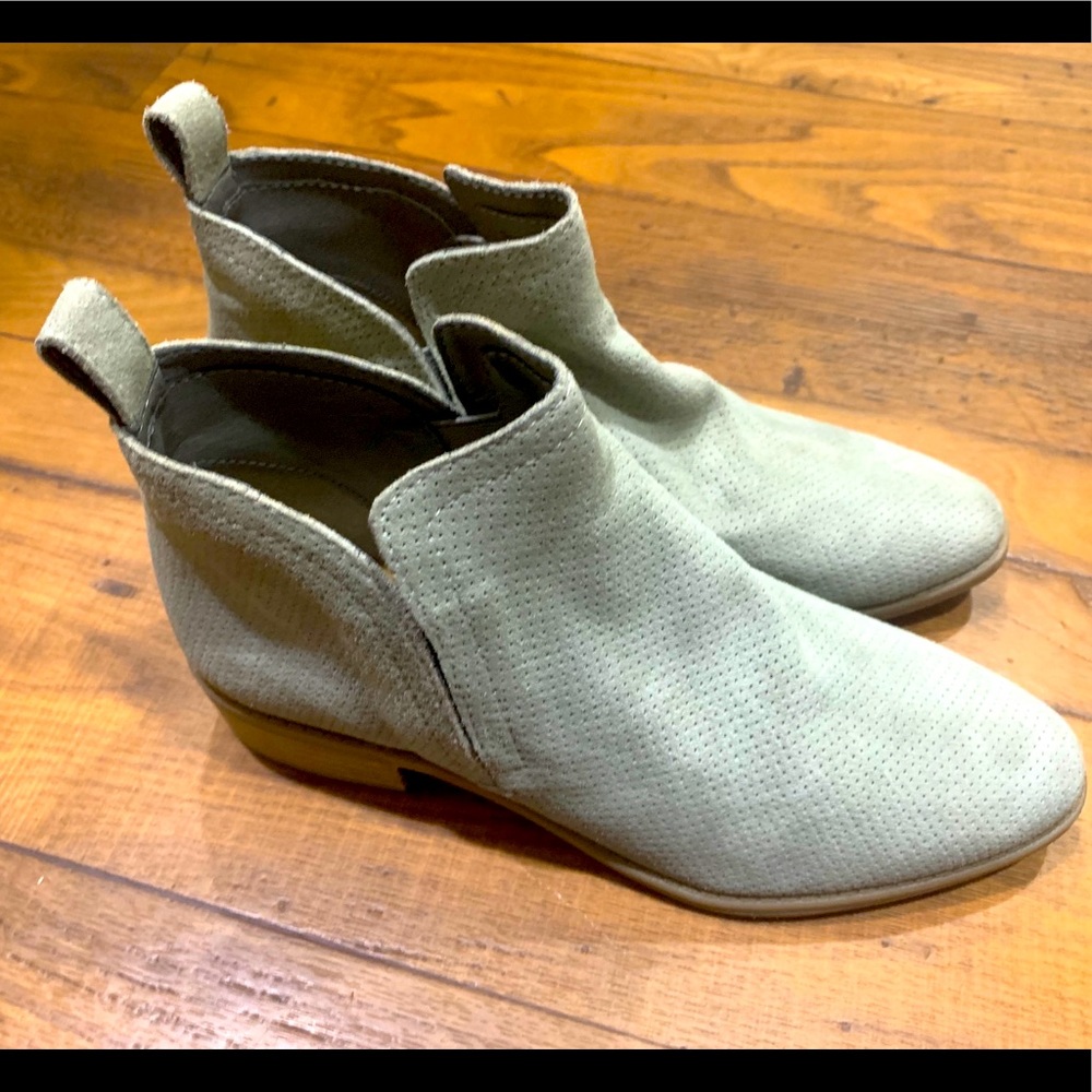 Dolce Vita - Tivon Perforated Bootie